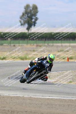 media/May-25-2025-Lets Ride (Sun) [[0ff033e448]]/A Group/11am (Grapevine)/